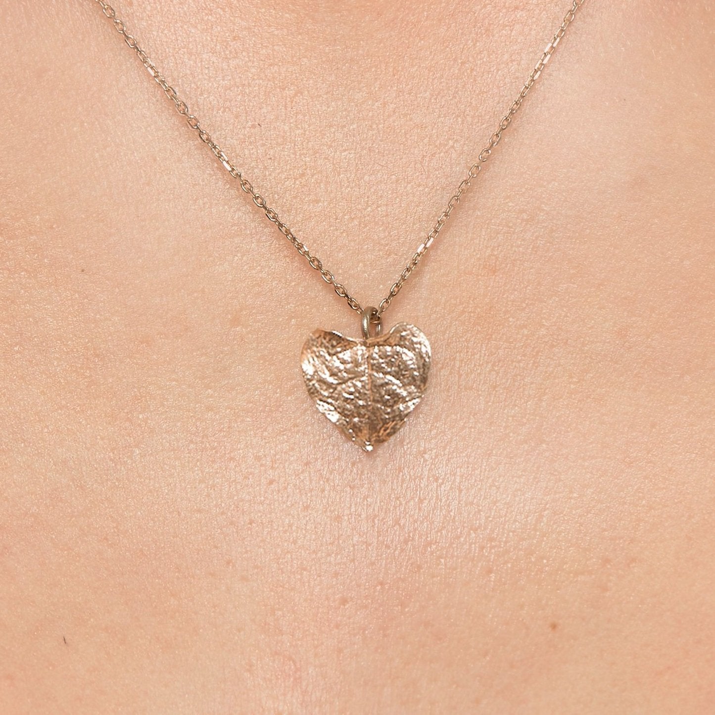 Chain of Hearts Leaf Necklace