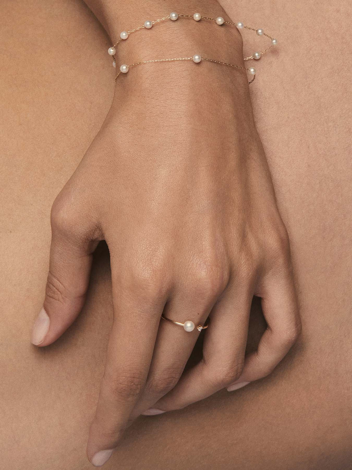 Floating Pearl Chain Bracelet