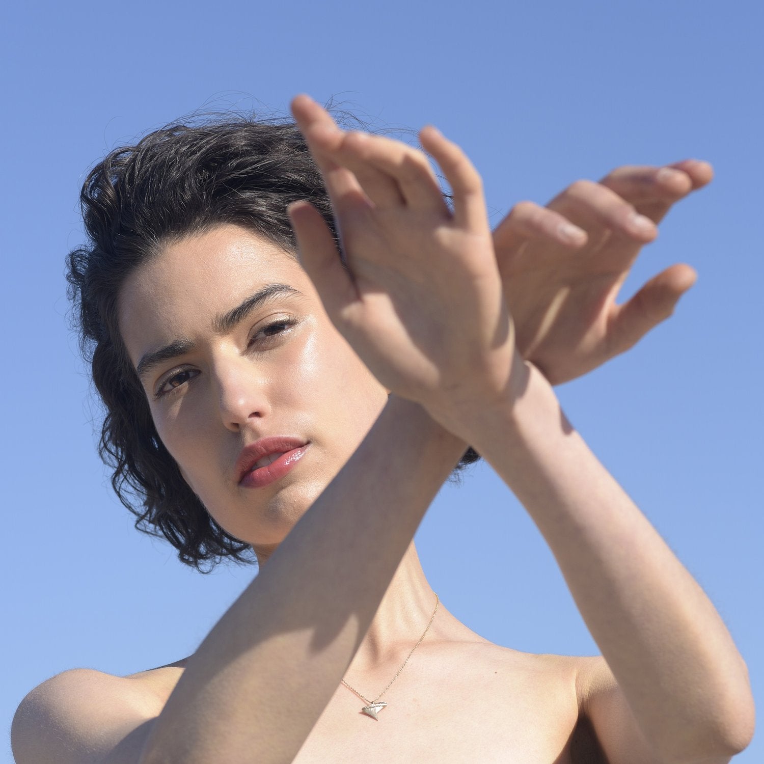 Wild Rose Necklace 9k Yellow Gold