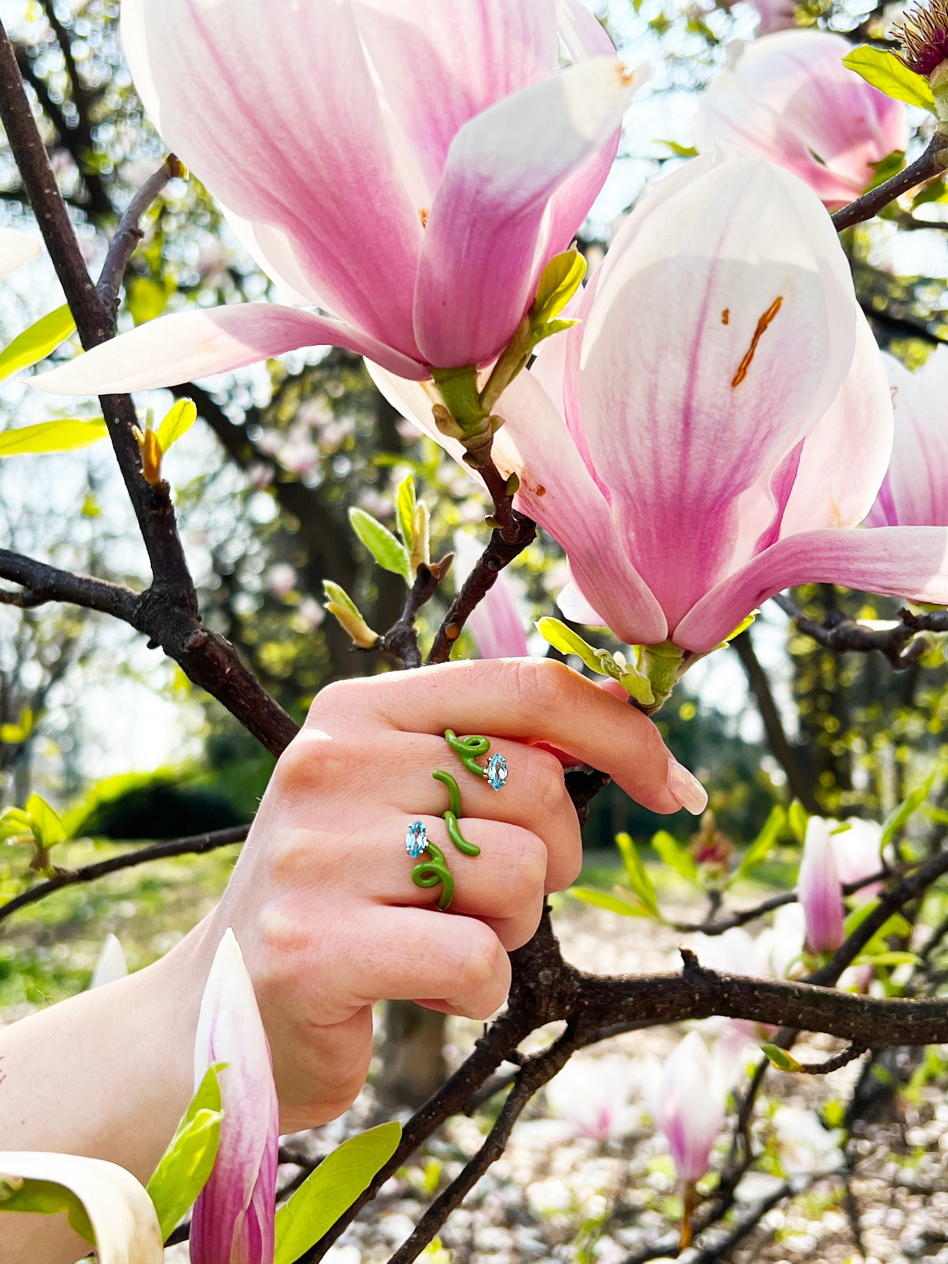 Baby Vine Tendril Ring