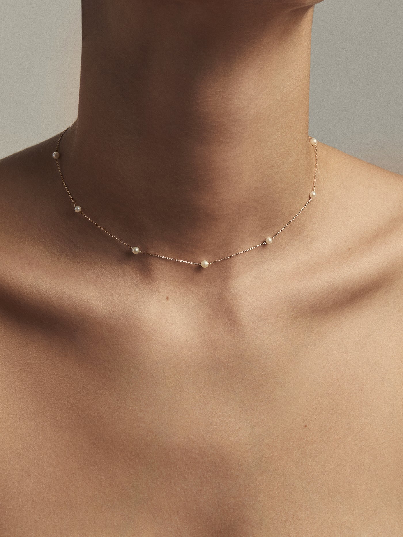 Floating Pearl Chain Necklace